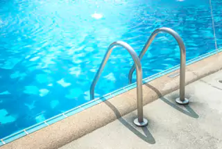 swimmingpool11-1.webp